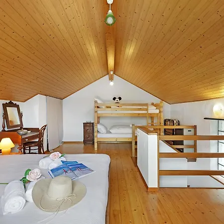 Apartamento Rustico San Martin - Happy Riazzino